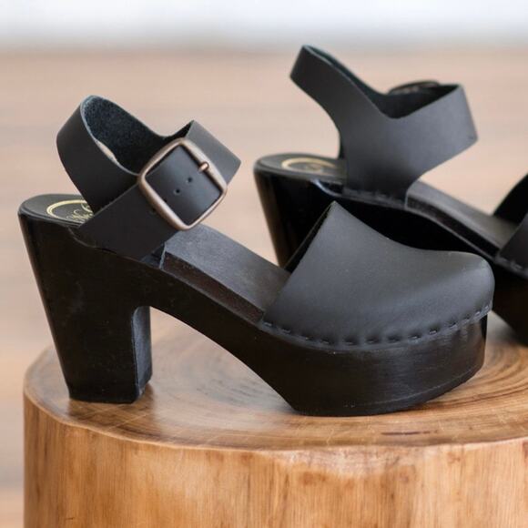 No. 6 Shoes - NO. 6 | Solid Black Platform Jane Clog Mary Jane Clogs Heels | Size 39